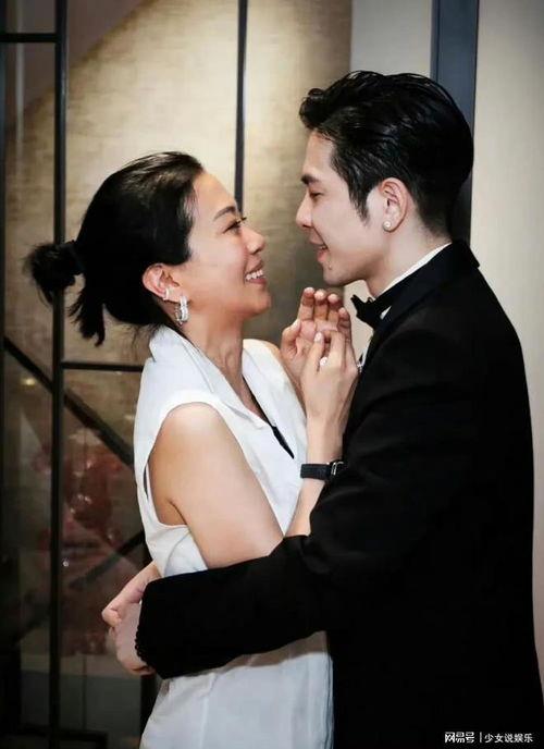 吃瓜肖敬腾求婚视频,吃瓜群众见证甜蜜时刻