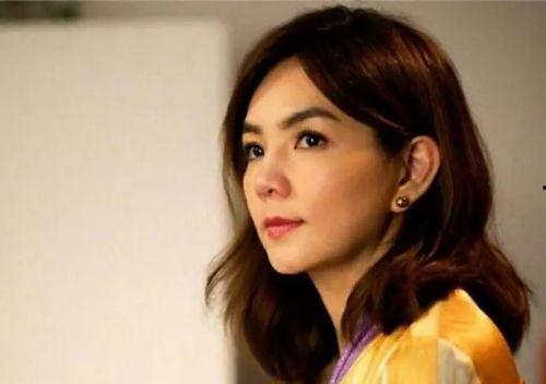 女明星小菲吃瓜图片视频,明星日常曝光，趣味十足